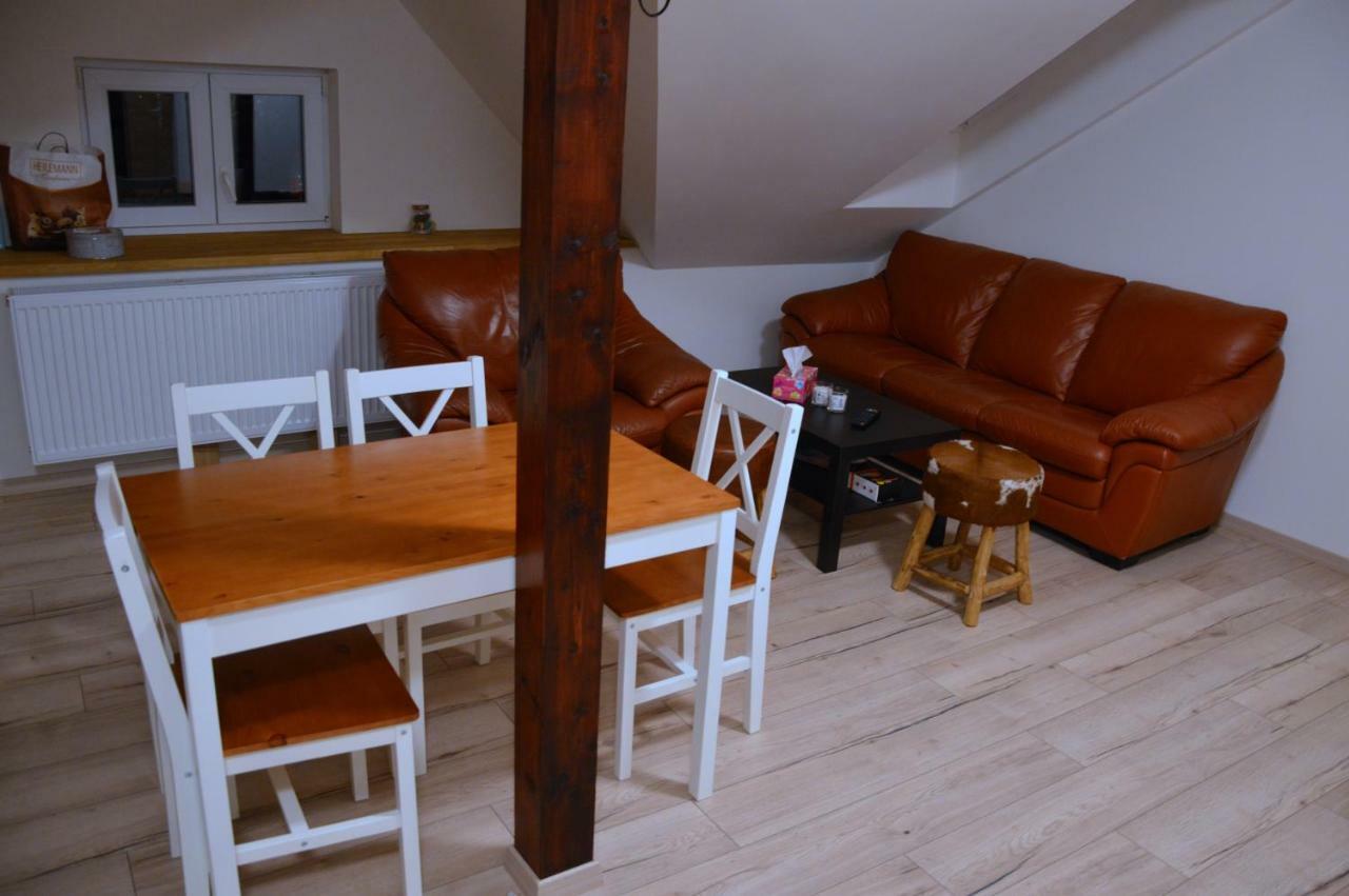 Apartments Villa Viola Kovářská Eksteriør bilde