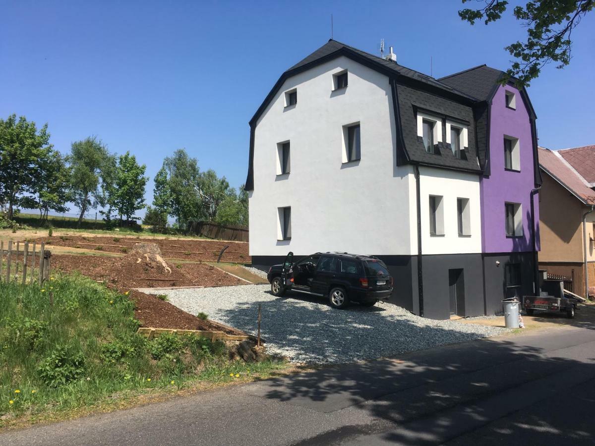 Apartments Villa Viola Kovářská Eksteriør bilde